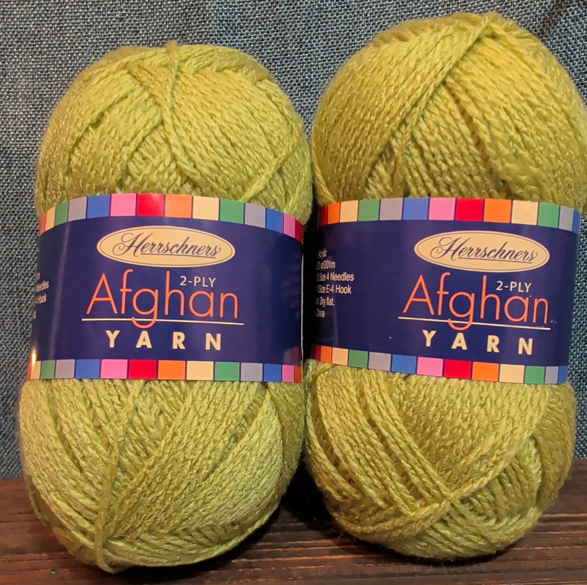 Herrschners Afghan Yarn 2 Ply Celadon Green Acrylic 2 Skein Lot 0046