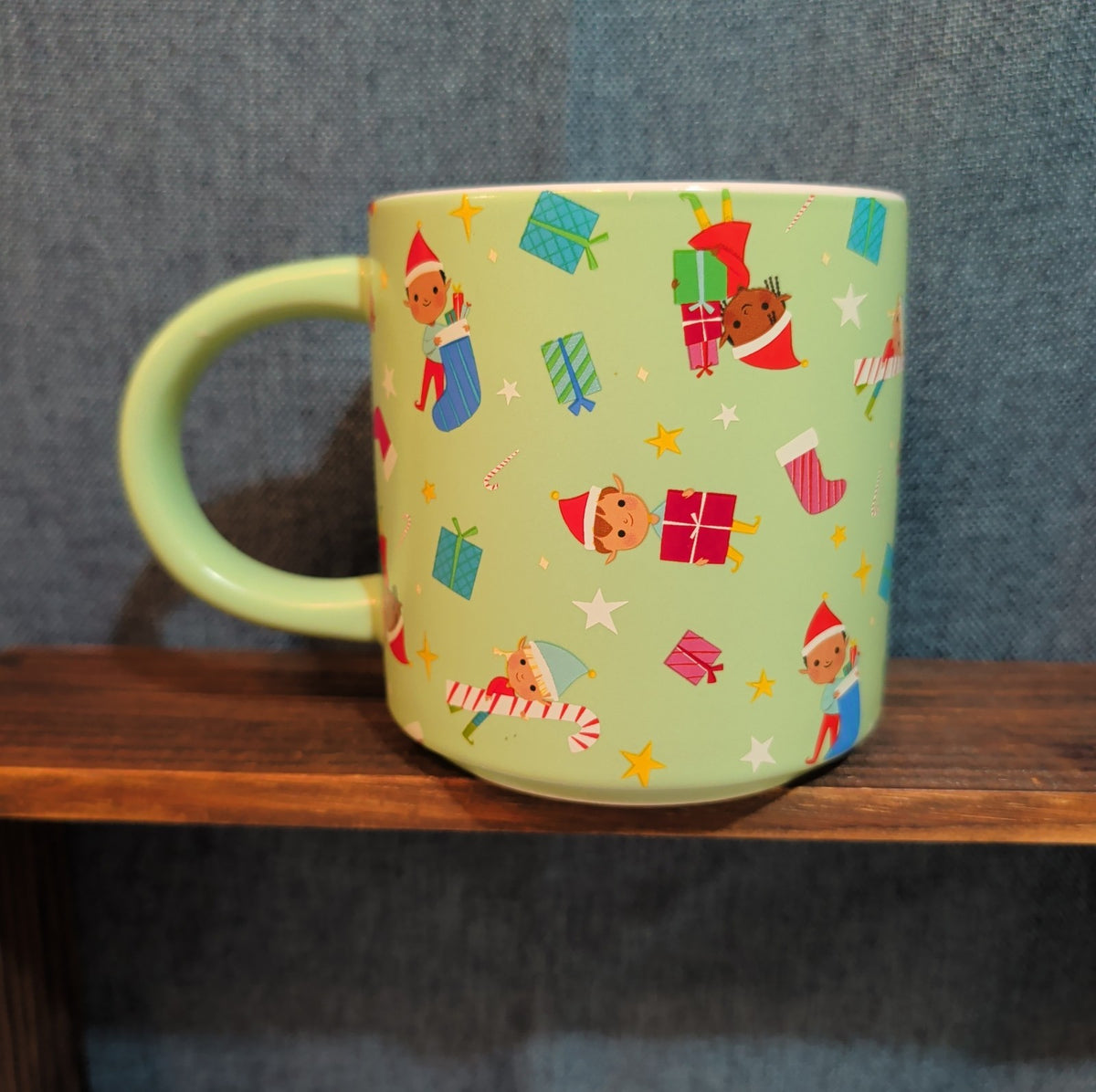 Target Wondershop 18 oz Ebony Glenn Christmas Elf ELVES Stoneware Coffee Mug