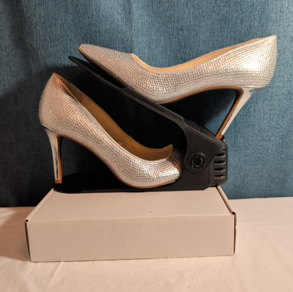 Jessica Simpson Lindiza Rhinestone Pumps 8M Silver Sparkly Stiletto Heels 39