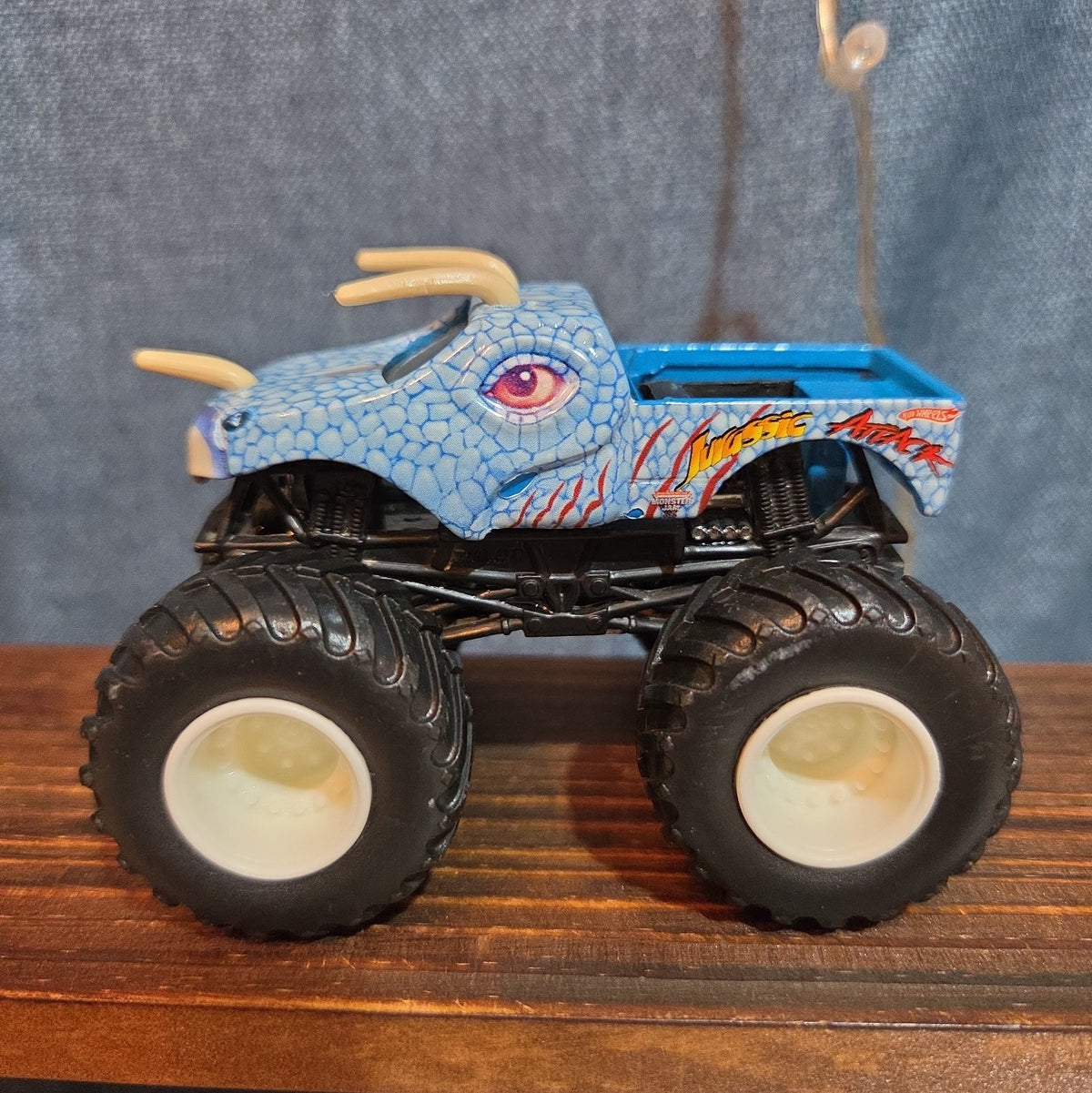Hot Wheels Monster Jam Jurassic Attack Diecast Dinosaur Y2K