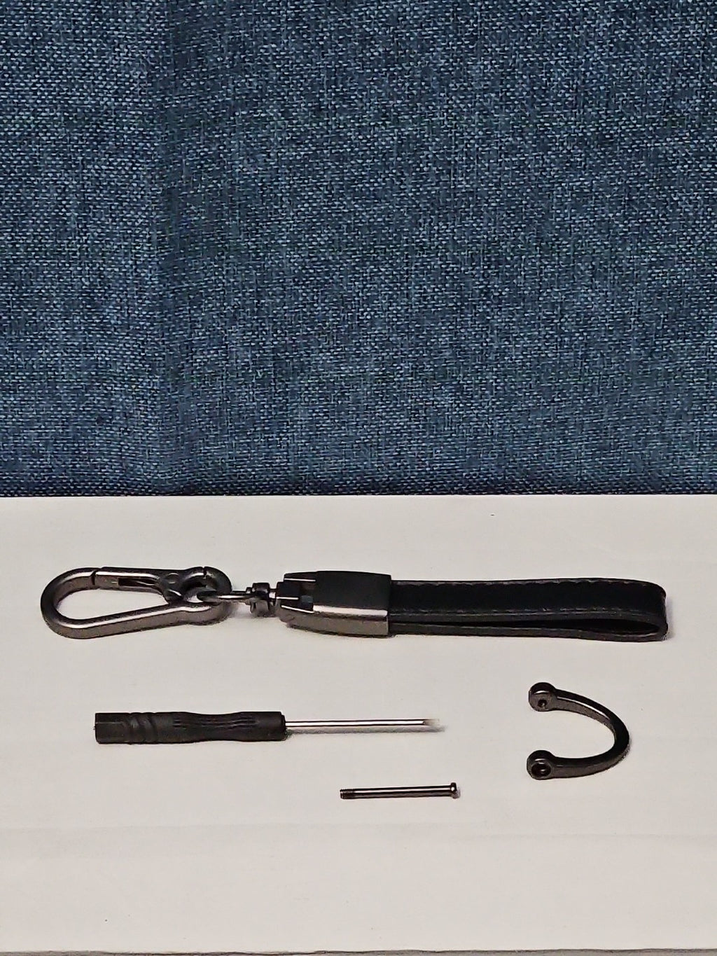 Genuine Leather GMC Car Keychain Set | Black Metal Key Ring Screwdriver Included