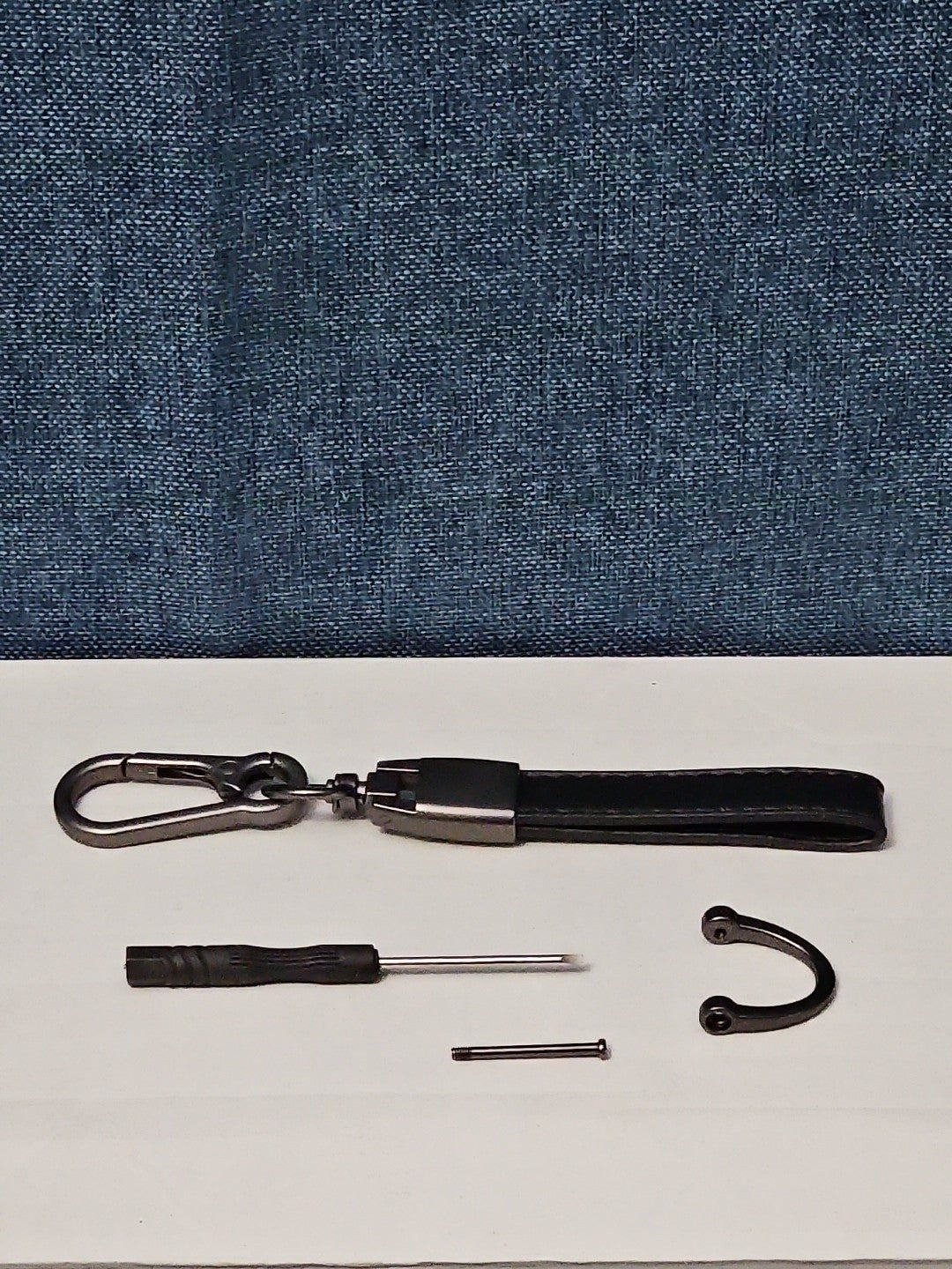 Genuine Leather GMC Car Keychain Set | Black Metal Key Ring Screwdriver Included