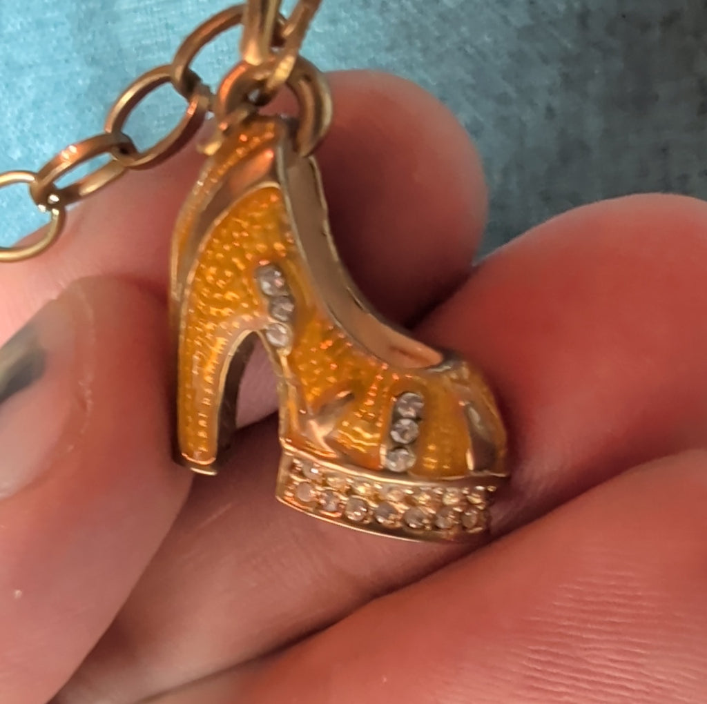 High Heel Shoe Pendant Necklace Gold Tone Rhinestone Y2K