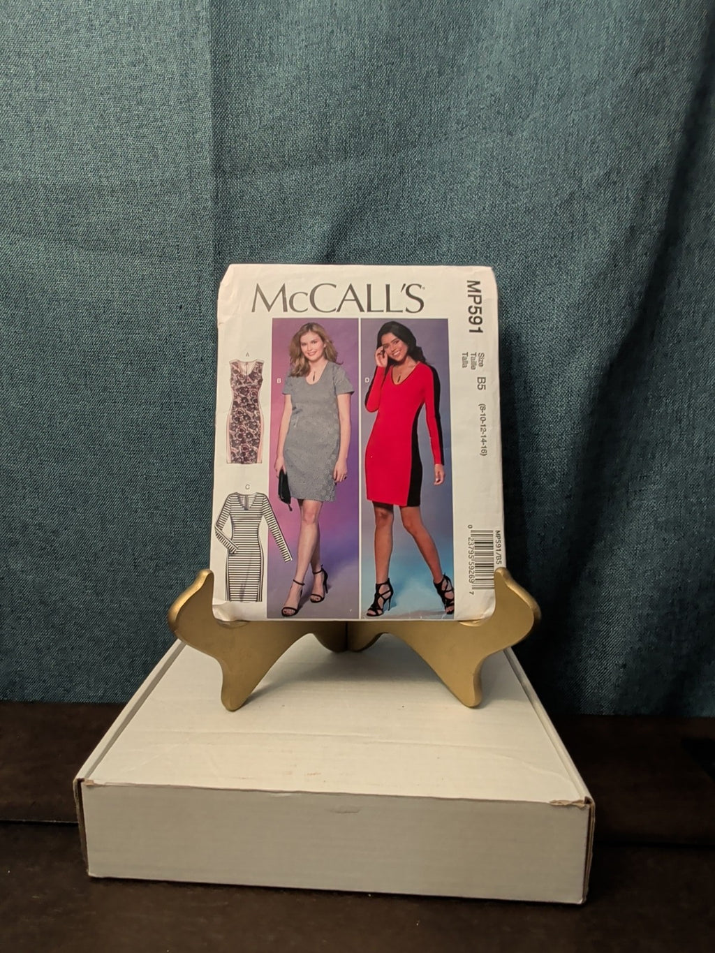 UNCUT McCall's M7652 (MP591) Pattern | Slimming Color Block Knit Dress Size 8-16