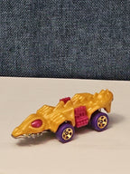 Hot Wheels Dino Riders Fangster 2015 Gold Exclusive Car Vehicle Dinosaur
