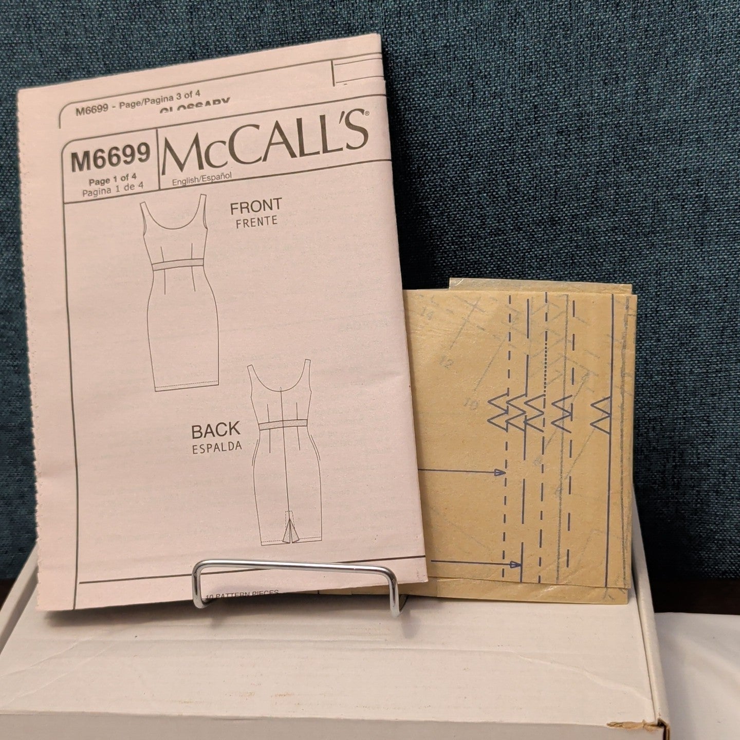 McCALL’S M6699 Fashion Star Dress Pattern | Sizes 6-14 UNCUT | Custom Cup Sizes