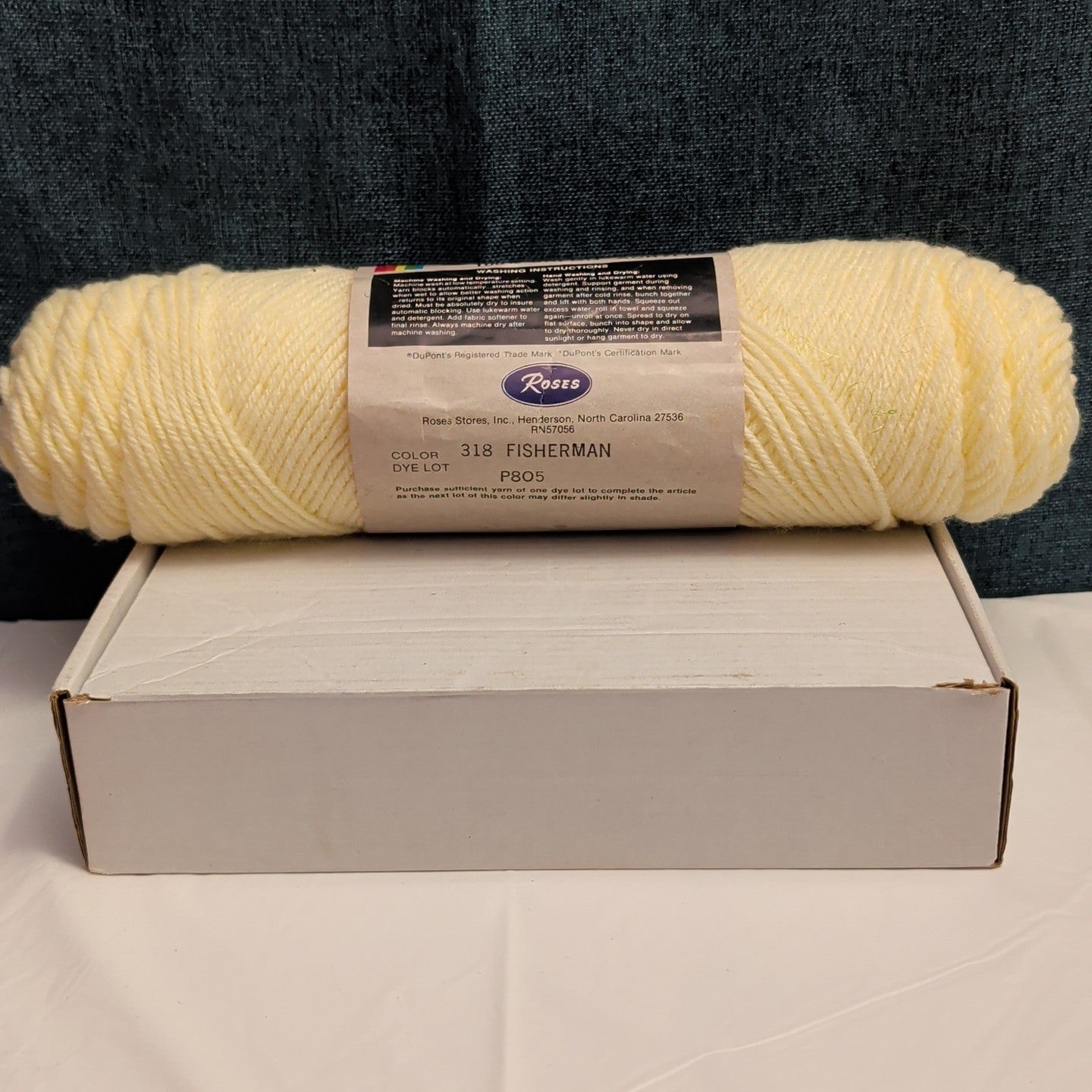 Vintage Wintuk Yarn 100% Orlon Acrylic Fisherman Cream 4-Ply Worsted Weight NOS