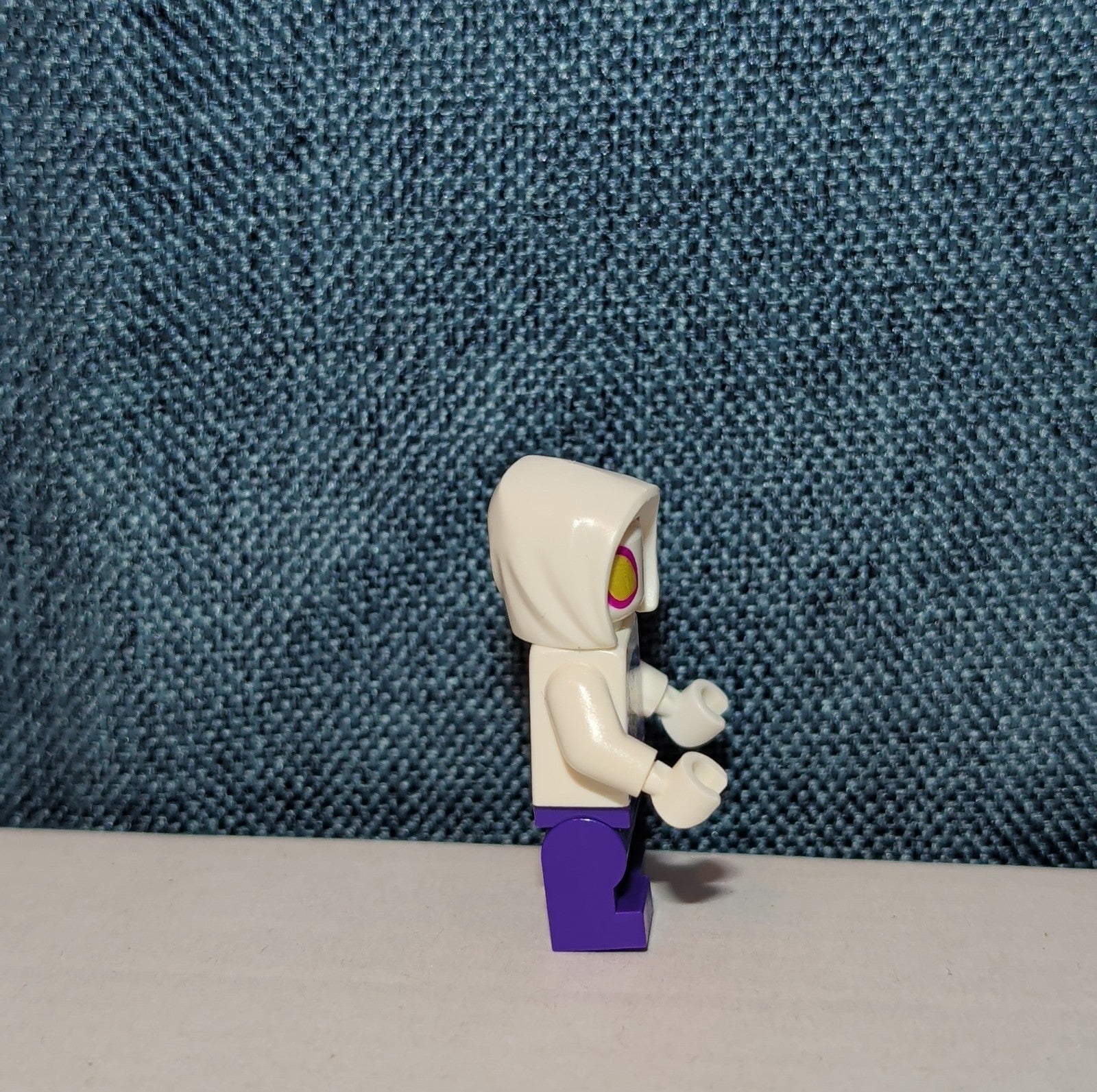 LEGO Marvel Ghost Spider Minifigure Gwen Stacy Kids Custom Sitting Toy Used