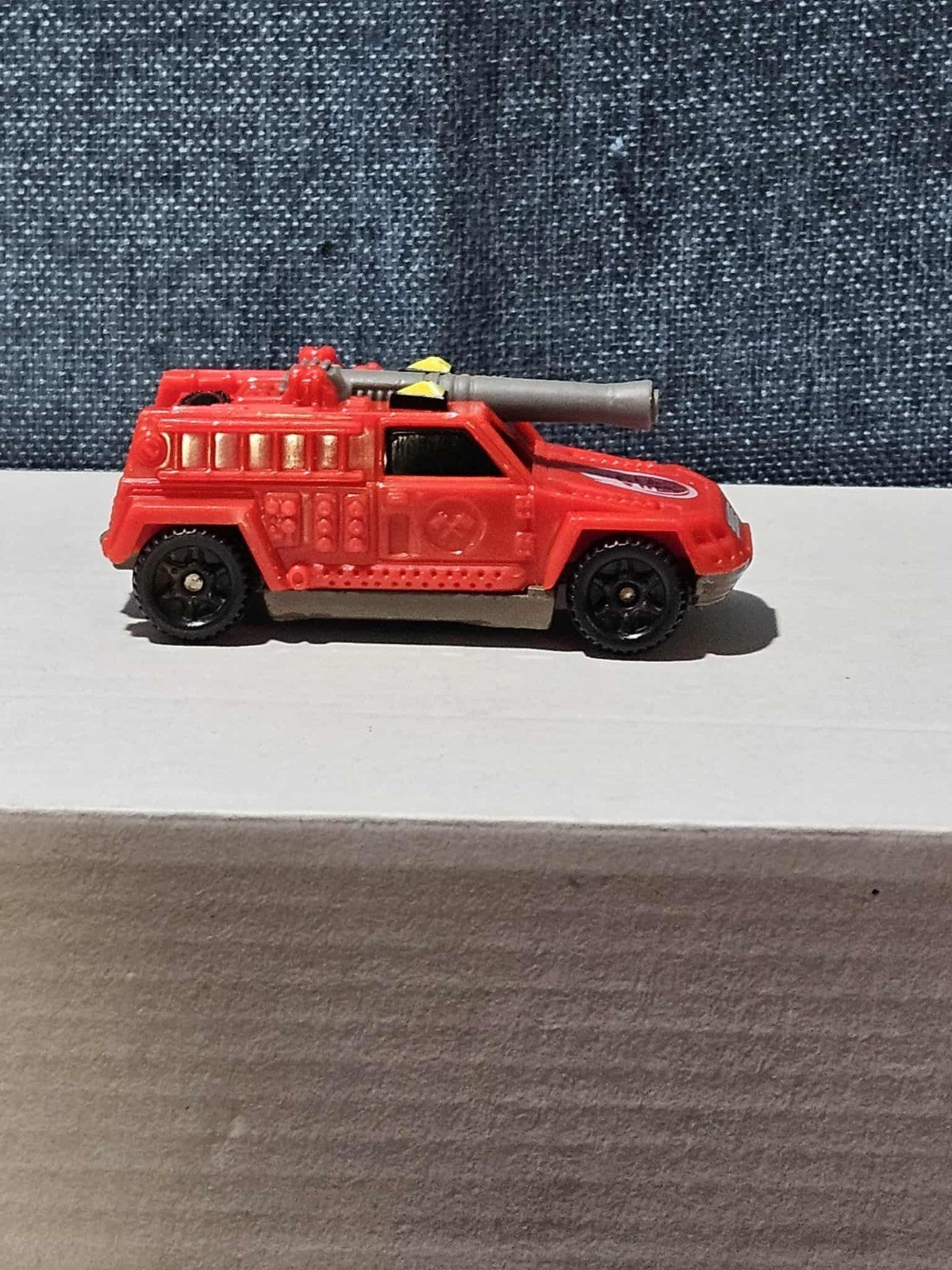 1997 McDonald's Hot Wheels FIRE TRUCK #5 Red Rescue Vehicle 90s Vintage Loose