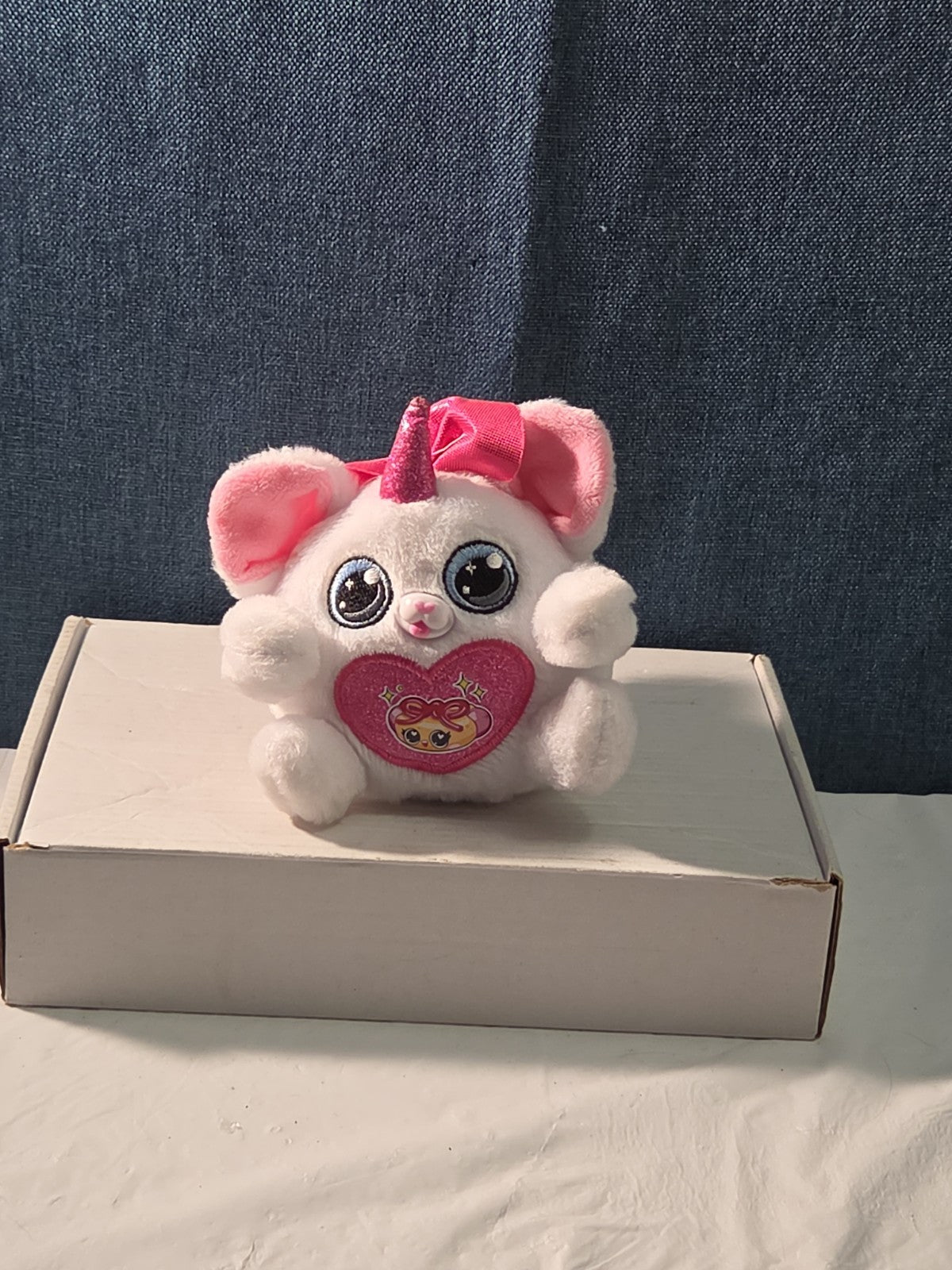 ZURU Rainbocorn Puppycorn Penny the Pug 5" Plush White Pink Bow Glitter Horn