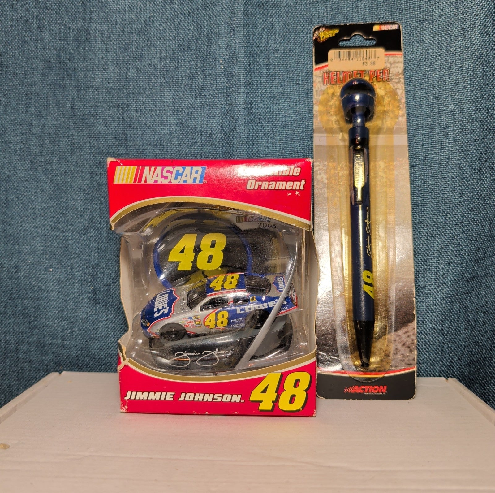 NASCAR Jimmie Johnson 48 Ornament & Helmet Pen 2007 Trevco
