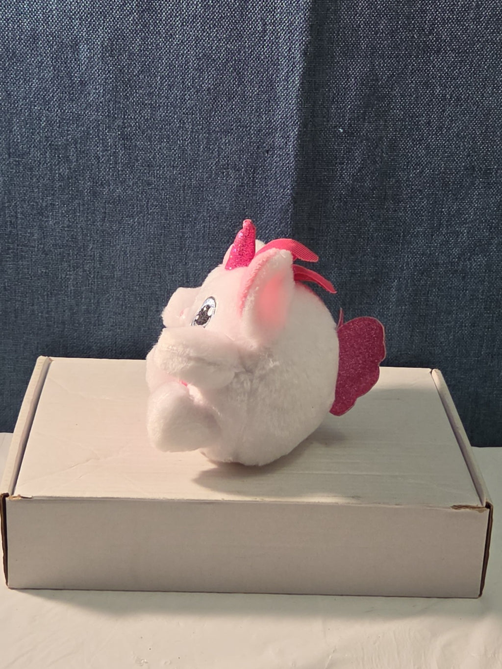 ZURU Rainbocorn Puppycorn Penny the Pug 5" Plush White Pink Bow Glitter Horn