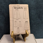 Simplicity 8677 Pattern Wide Leg Slim Pants Skirt Shorts 1989 Size BB LGXL Uncut