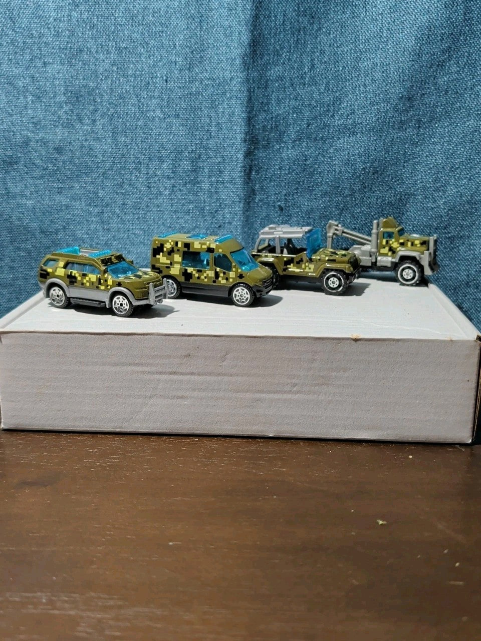 8 Pc. Soldier Action Figure & K9 Dog | Army Vehicles| Military Toy Strike Team
