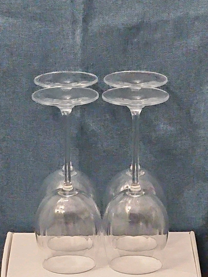 Set of 4 Clear Glass Stemmed Wine Glasses Balloon Bowl All-Purpose Stemware