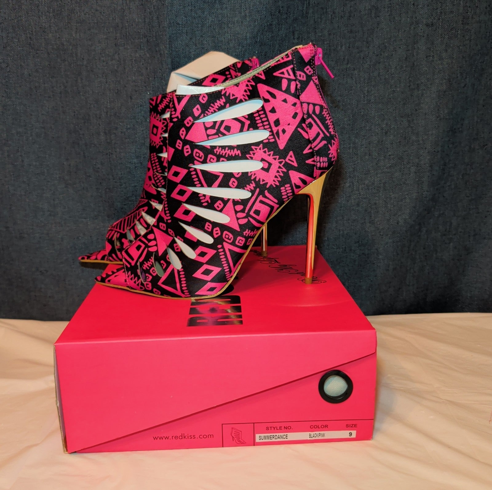 RedKiss Summerdance High Heels Size 9 Pink Black Caged Booties Stiletto Boxed