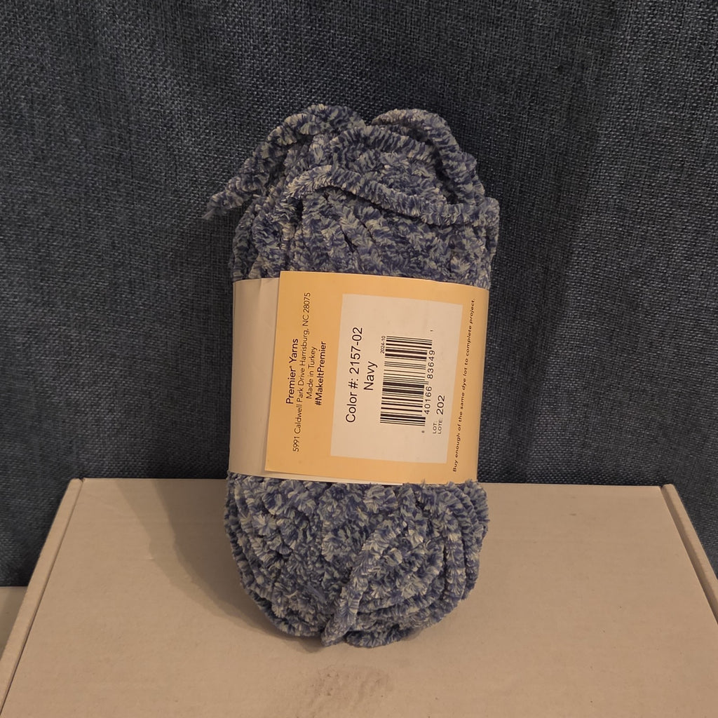 Premier Just Chenille Medley Yarn Navy Blue Lot 202 Bulky 5 Polyester