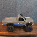 First Gear Custom Ford F-250 Lifted Peak Suspension Diecast Off-Road
