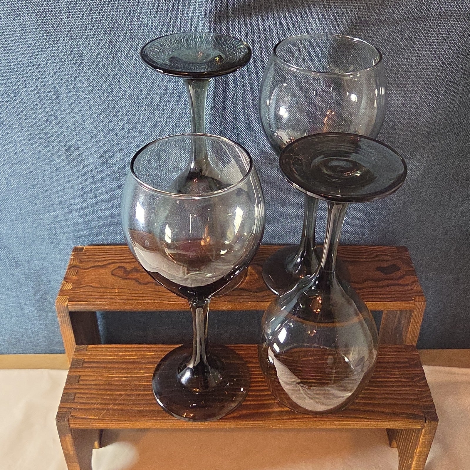 Greenbrier Set 4 Smokey Grey Gray Wine Glasses 12oz