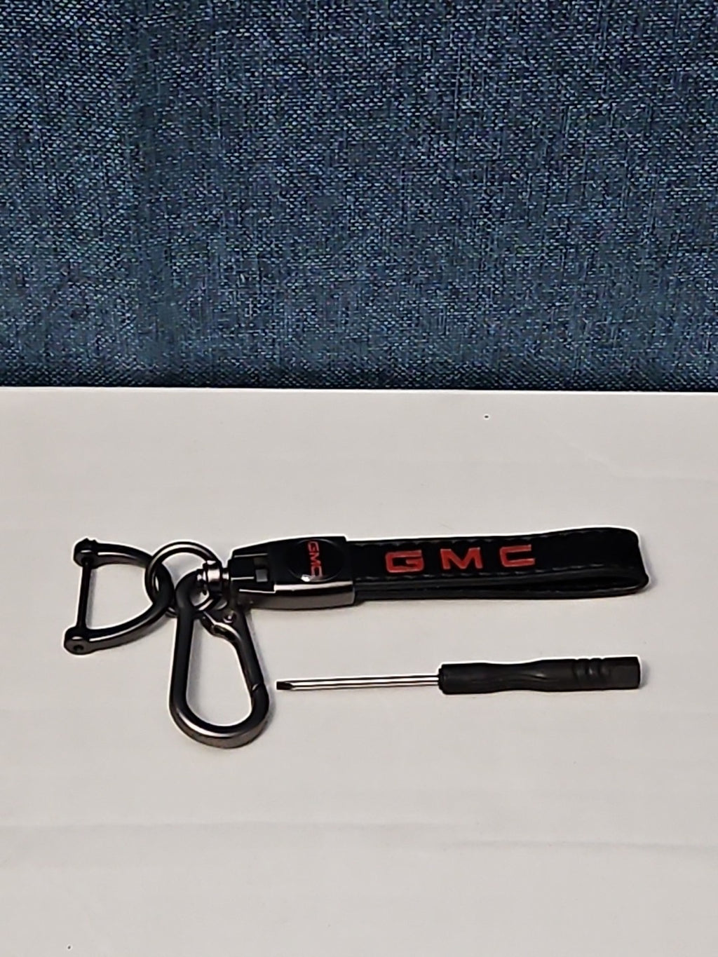 Genuine Leather GMC Car Keychain Set | Black Metal Key Ring Screwdriver Included