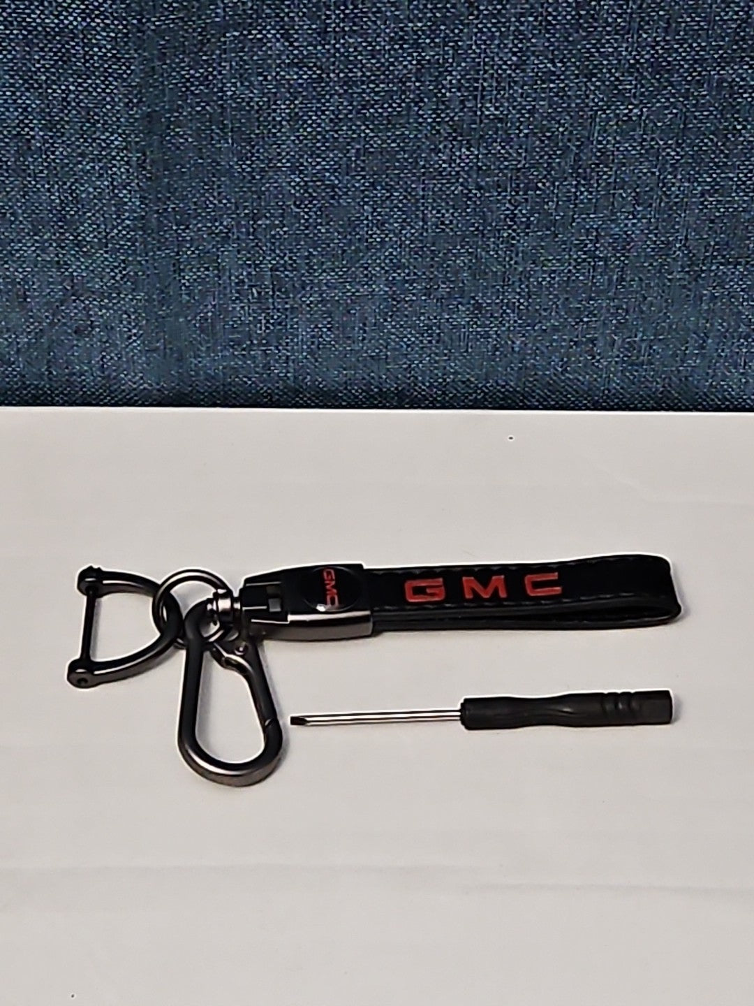 Genuine Leather GMC Car Keychain Set | Black Metal Key Ring Screwdriver Included
