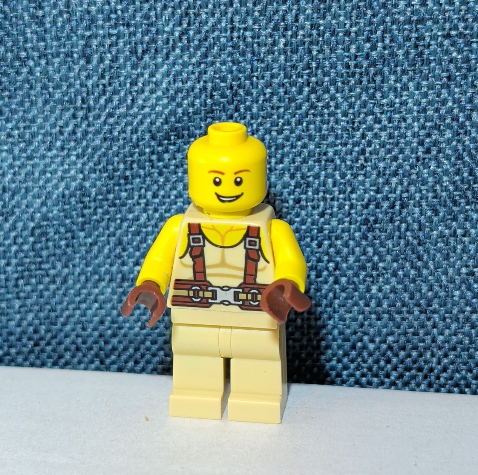 LEGO Movie 2 Minifigure Maddox tlm119 Apocalypseburg Pirate Base Figure