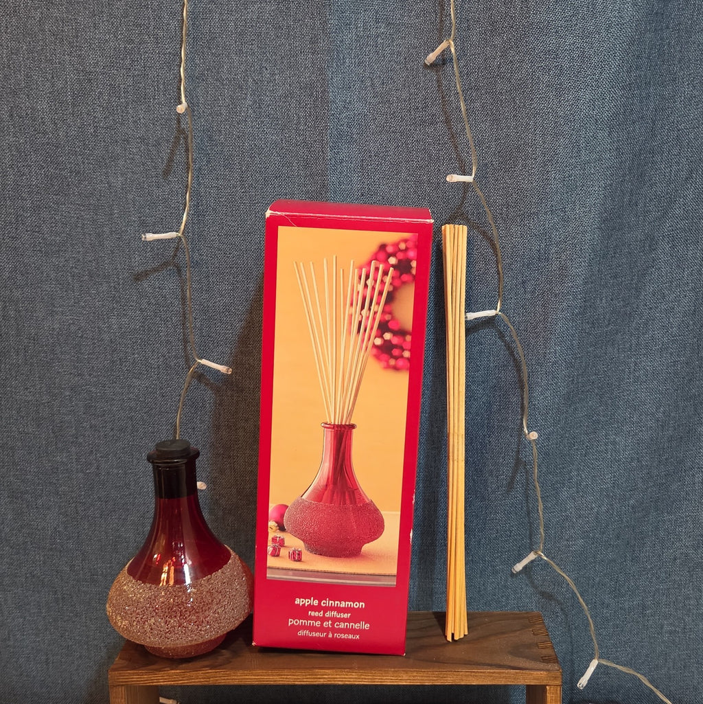 Pier 1 Imports Apple Cinnamon Reed Diffuser Red Glass