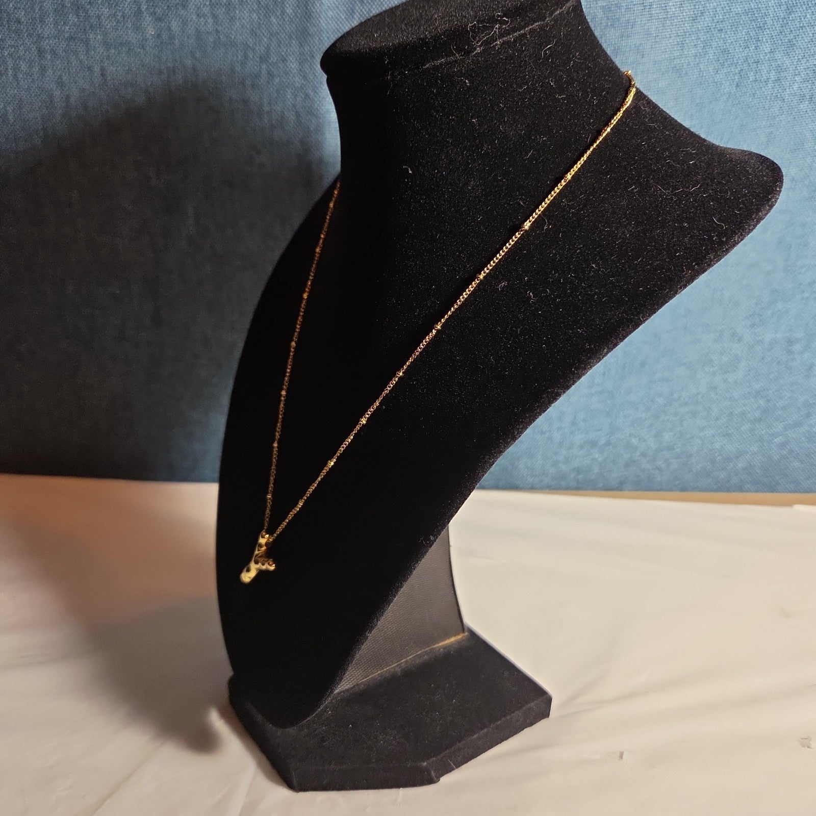 Y Initial Bubble Letter Necklace Gold Tone Satellite