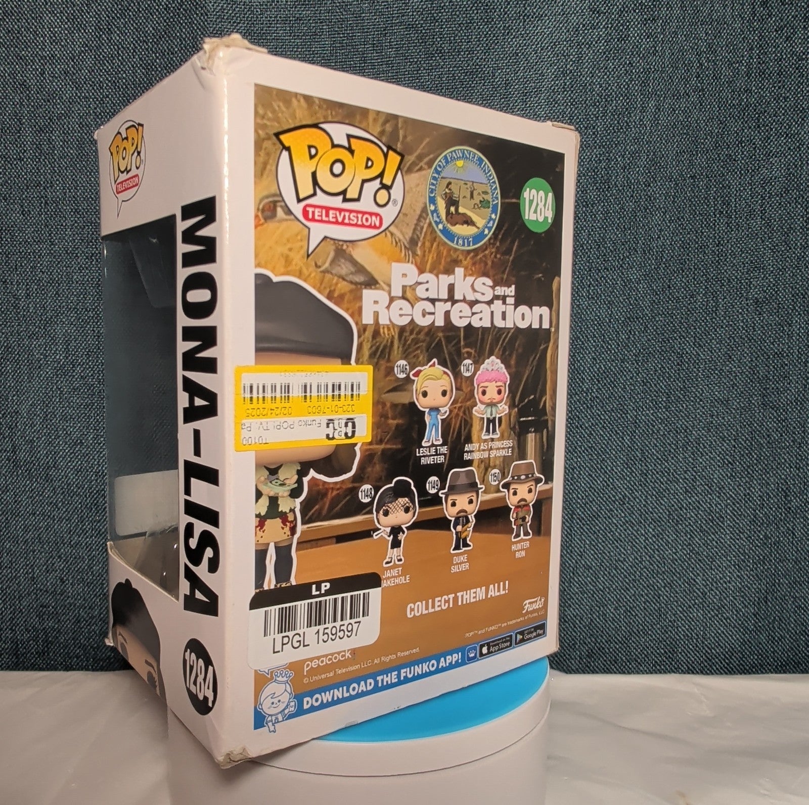 Funko Pop Parks & Rec Mona-Lisa #1284 NYCC 2022 Exclusive in Box with Protector
