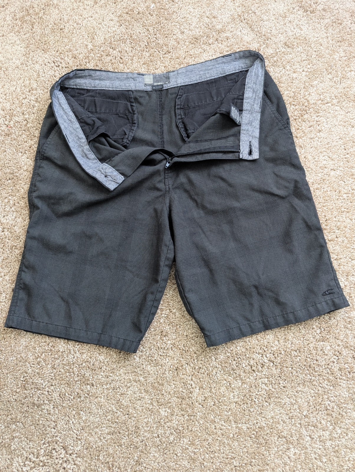 O'Neill Men's Hybrid Flat Front Shorts Size 34 Black Micro Plaid Stretch Chino