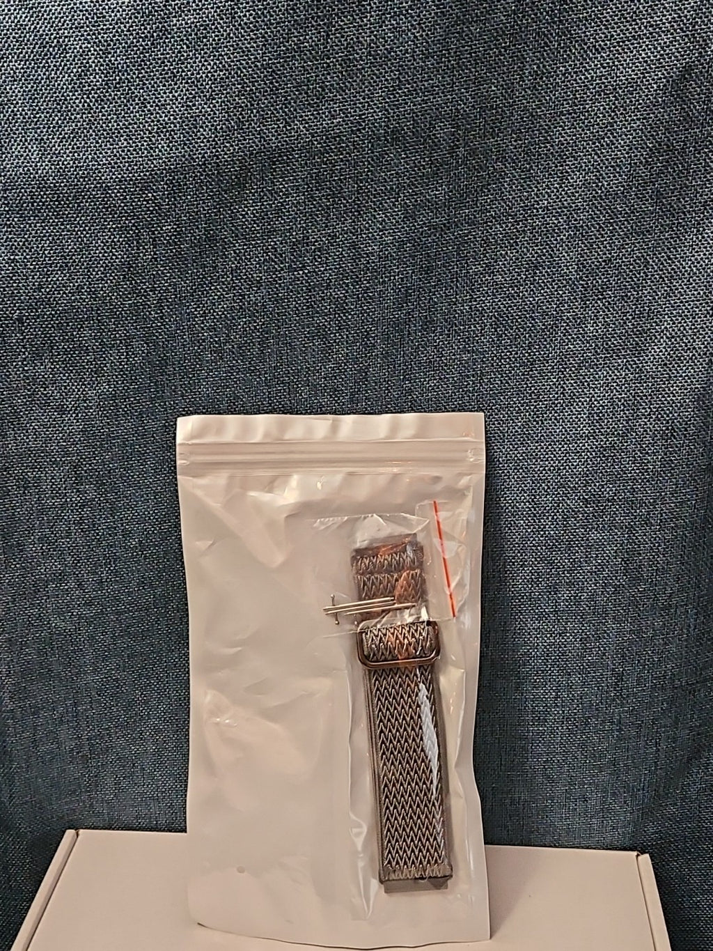 Fitbit Versa 1 / 2 / Lite Watch Band | Stretchy Elastic Nylon Strap | Dark Grey