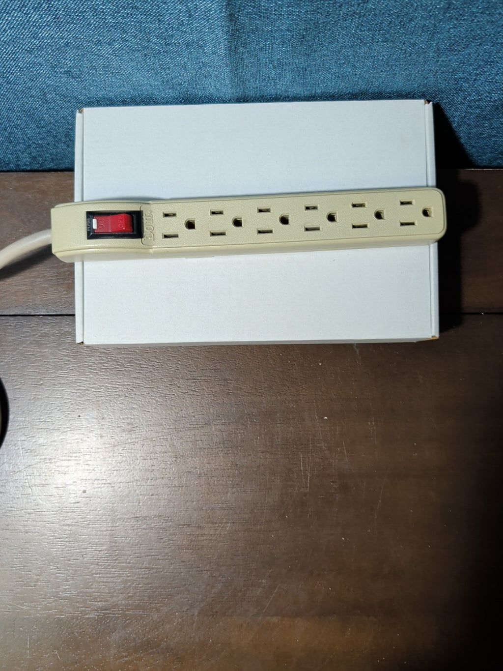 6-Outlet Power Strip Surge Protector 4 Ft Cord 15A Circuit Breaker Switch White
