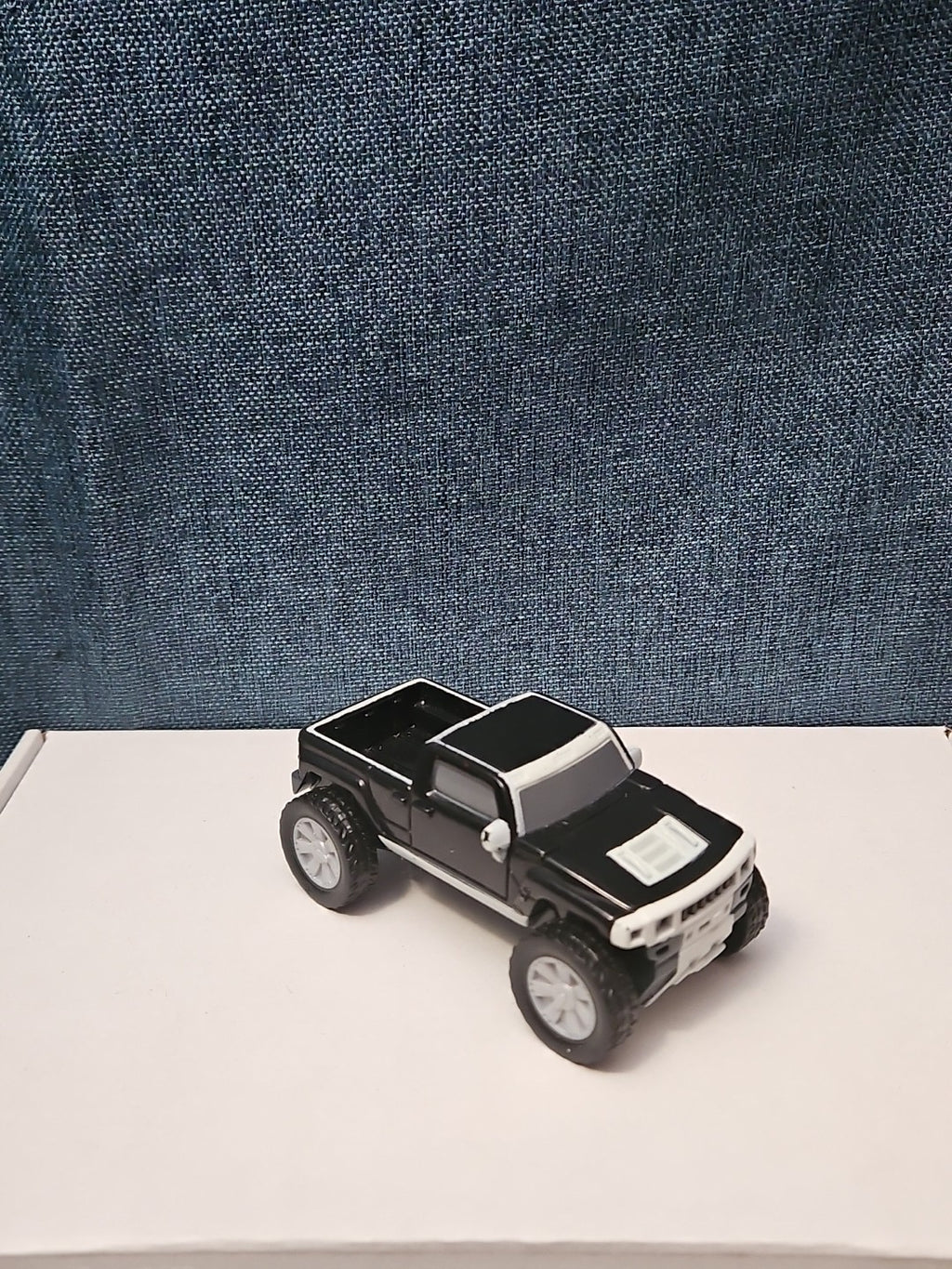 McDonald's Hummer H3T Toy Truck | 2006 Happy Meal Friction Car | Black & White