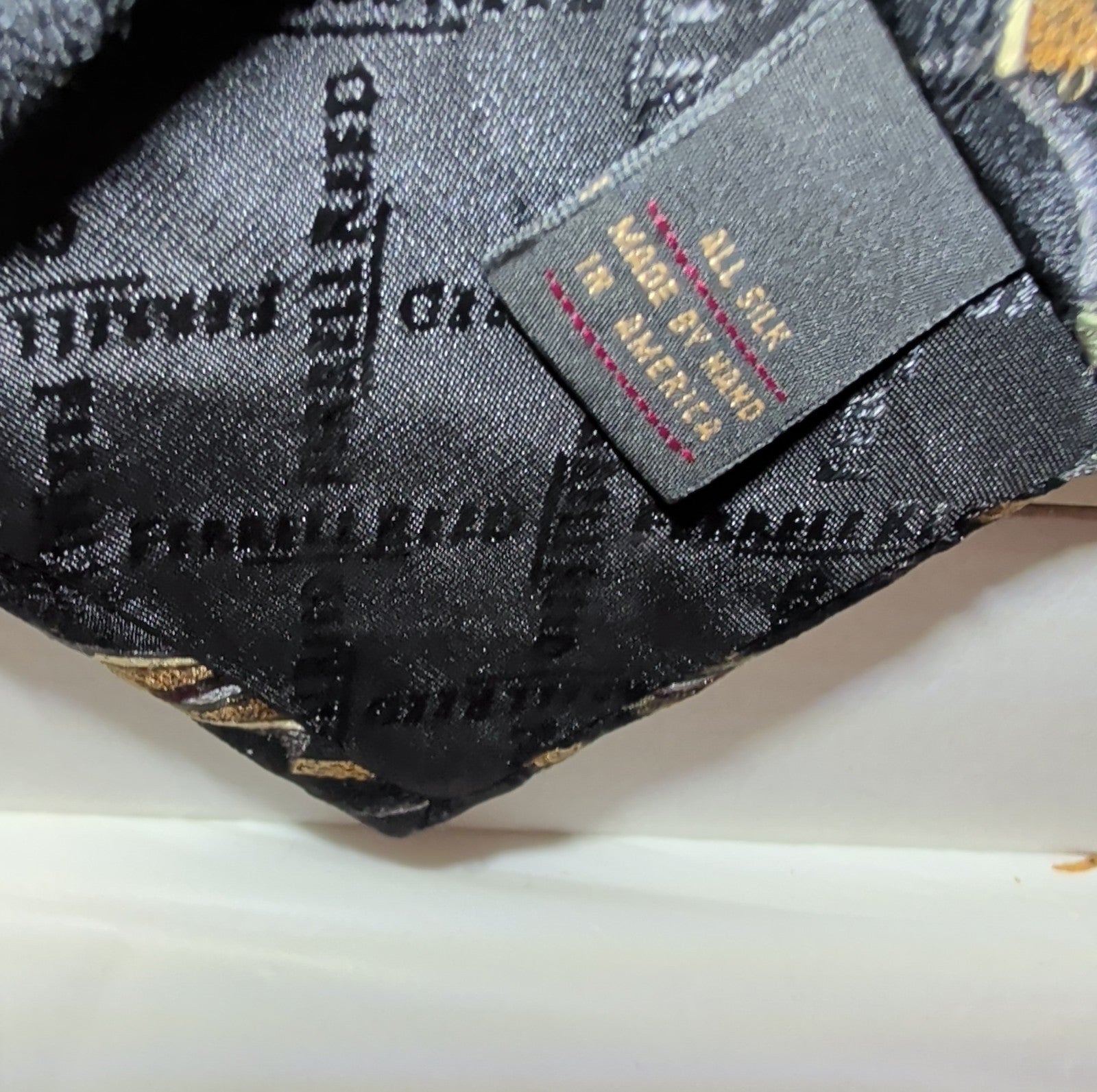 Vtg Ferrell Reed for Edwards Silk Neck Tie Black Gold Geometric Art Deco 59.5