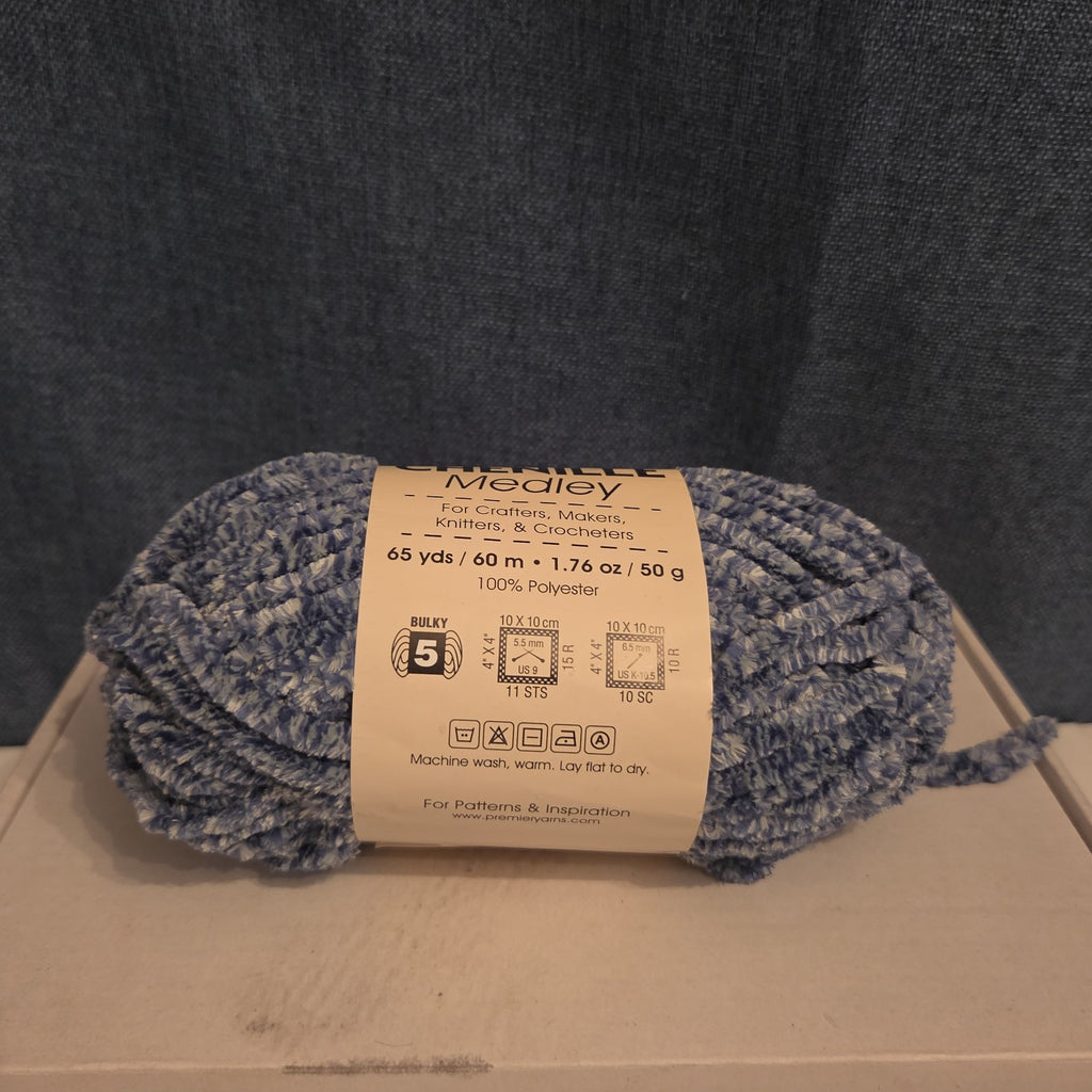 Premier Just Chenille Medley Yarn Navy Blue Lot 202 Bulky 5 Polyester