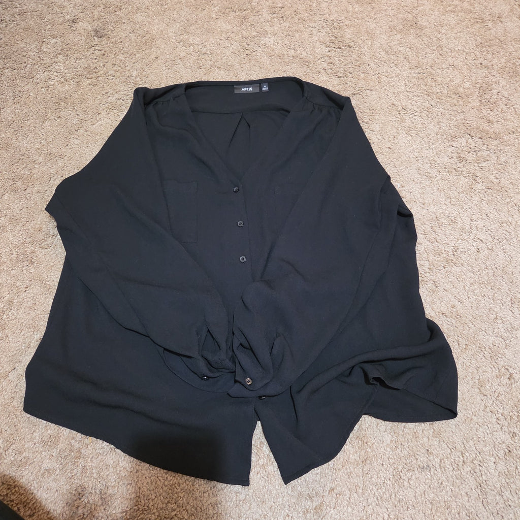 Apt 9 Black Blouse Womens XL V-Neck Roll Tab Sleeve Lightweight Shirt Casual Top