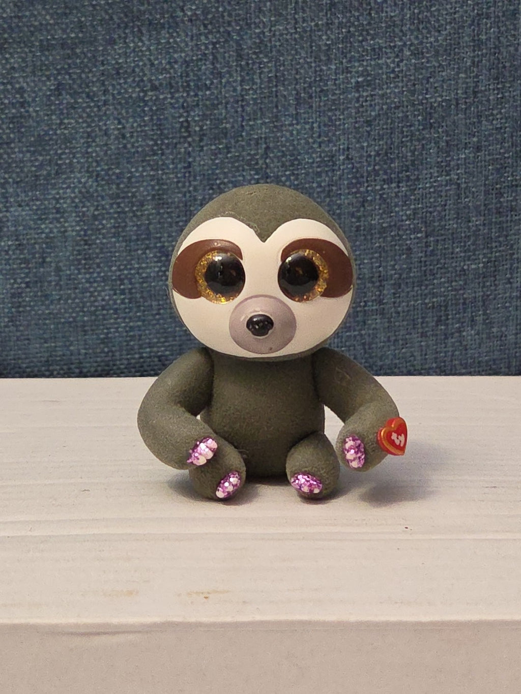 TY Mini Boos Series 4 Dangler The Sloth Figure | 2" Flocked Collectible | Glitte