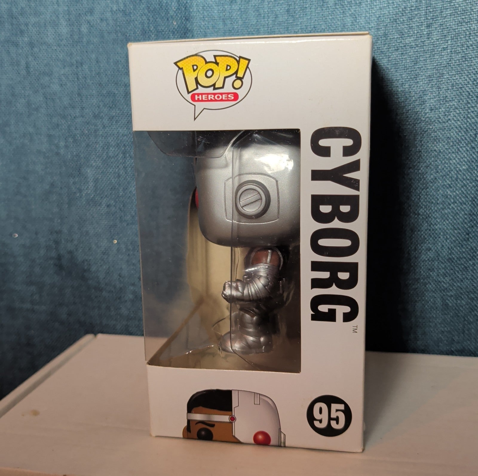 Funko Pop Heroes Cyborg 95 Vinyl Figure DC Comics NIB with Protector