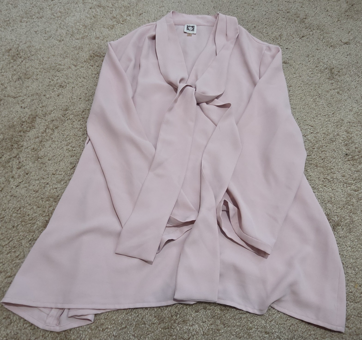 Anne Klein Blouse L Pink Tie Neck V-Neck Long Sleeve Career Top
