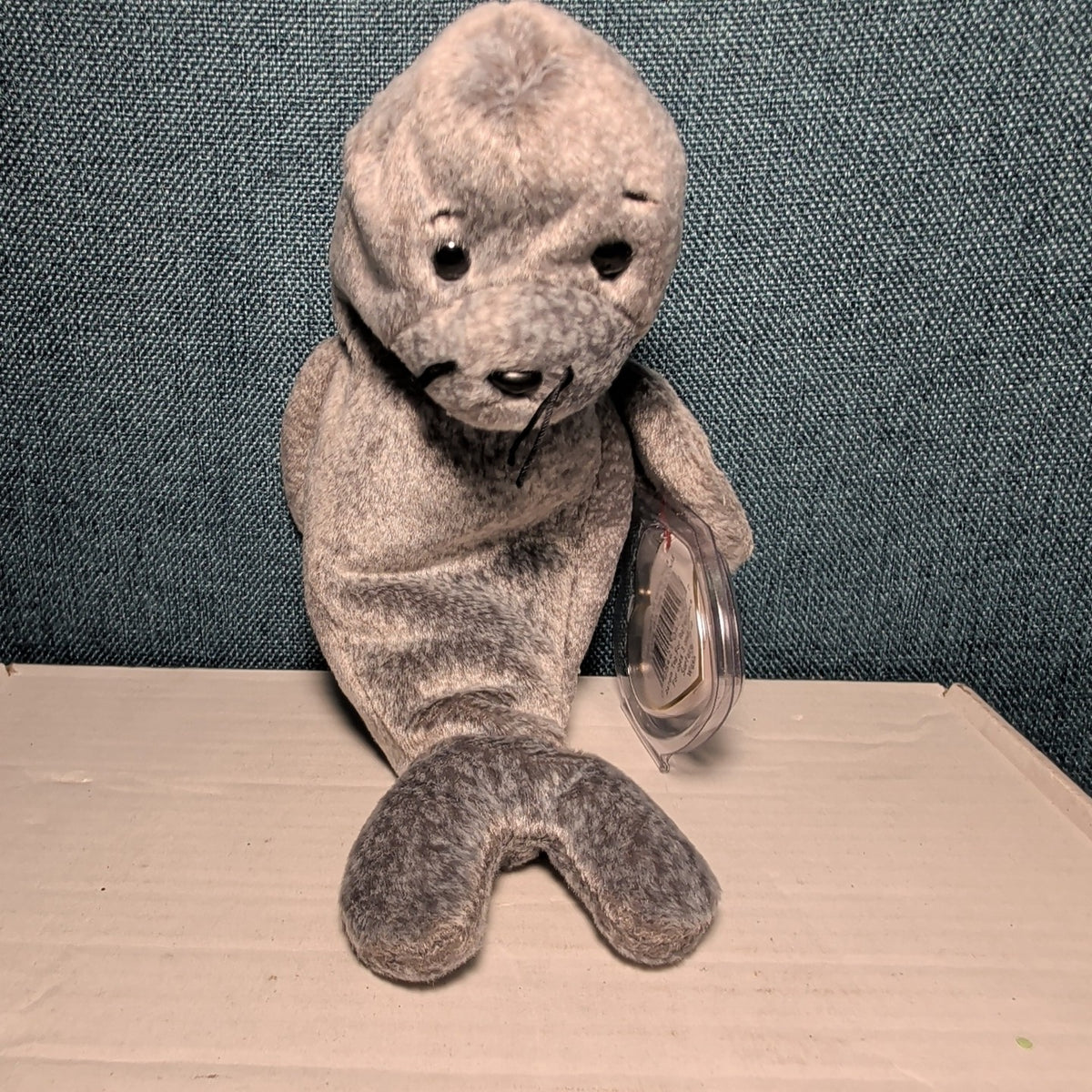 Ty Beanie Baby Slippery the Seal 1999 Retired w/ Tag Protector Vintage