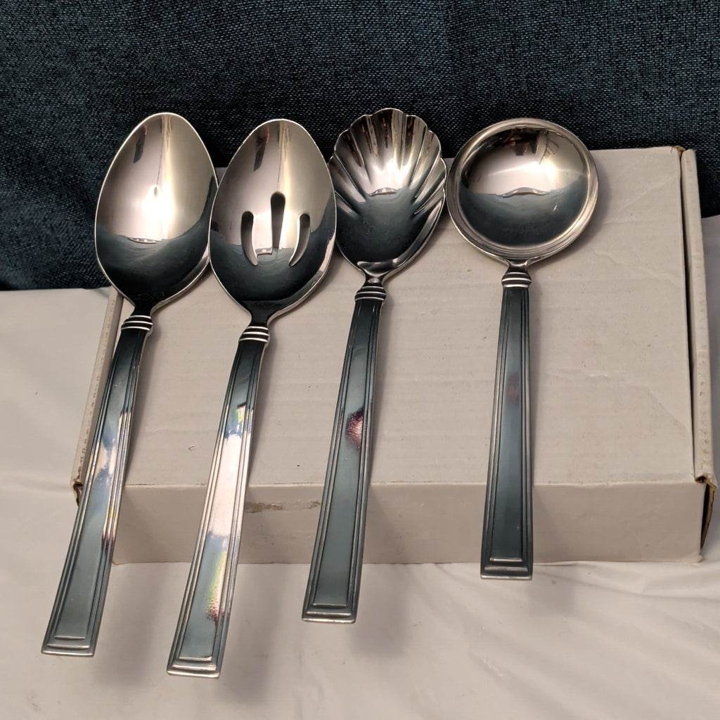 8 Pc HAMPTON SILVERSMITHS PORTFOLIO Serving Set | Glossy Hostess Completer 208