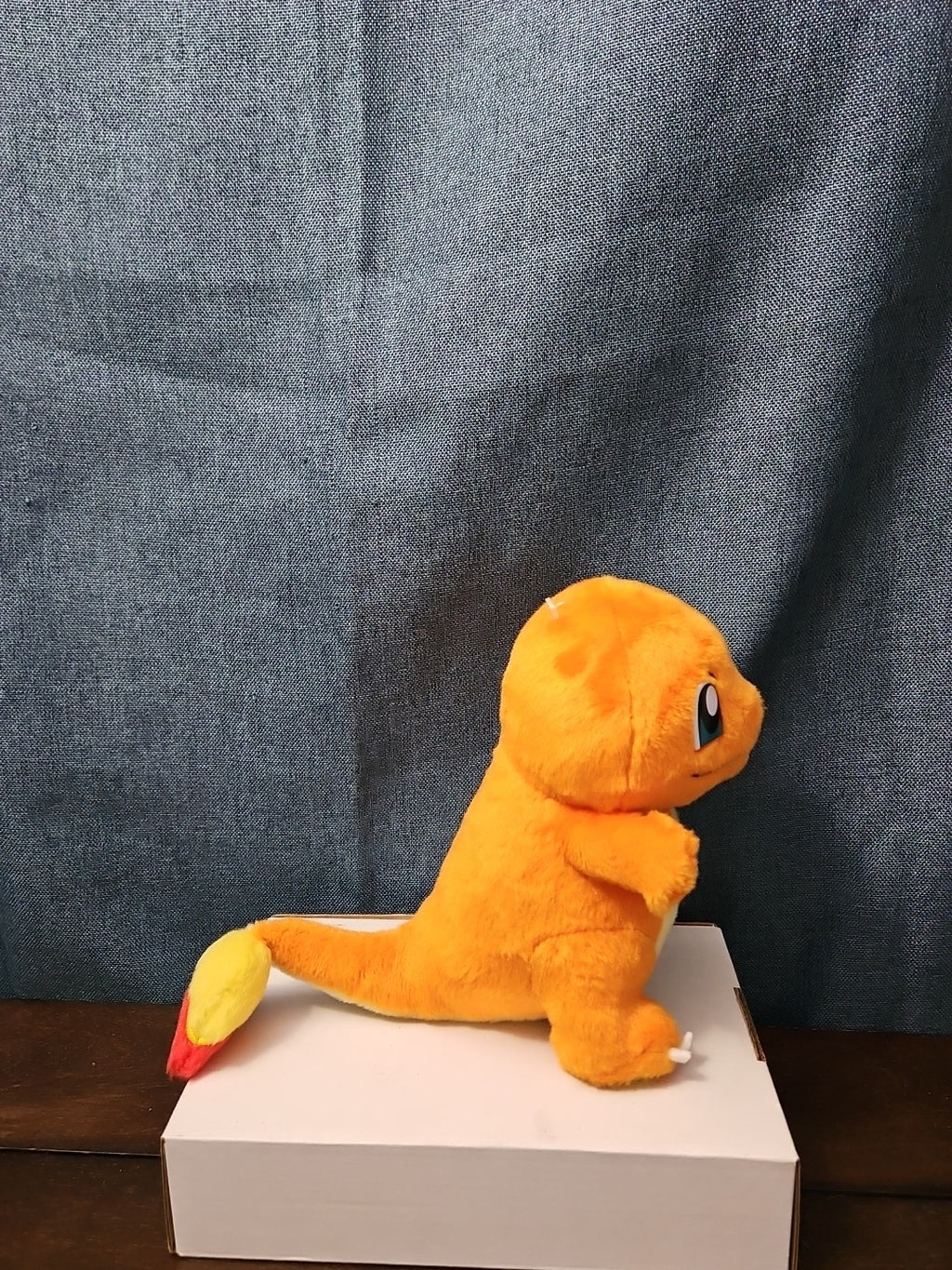 Pokemon Charmander 8" Plush Toy | Official T-Arts (Takara Tomy)