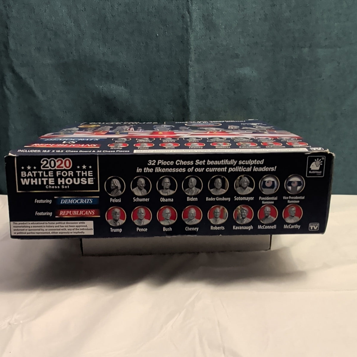 2020 Battle for the White House Chess Set BulbHead Political Collectible Trump